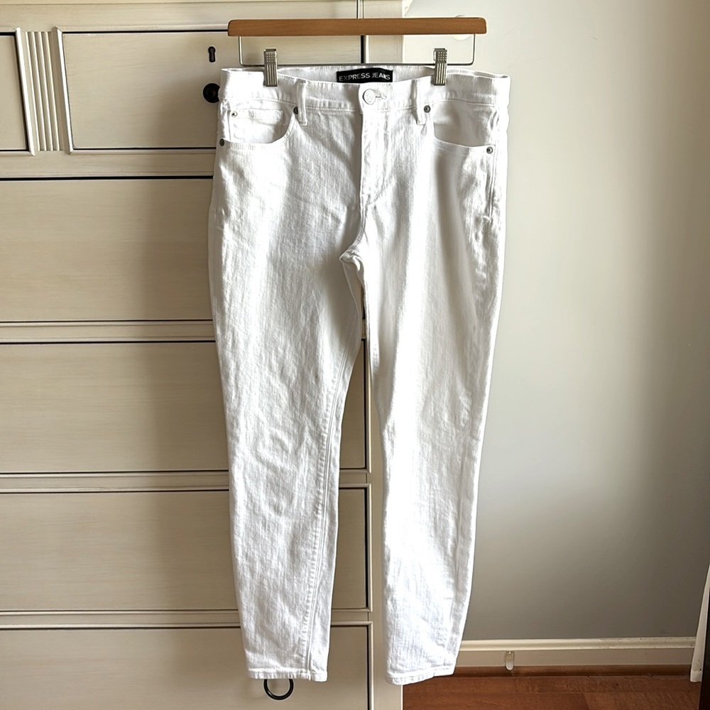 Express Jeans Legging. White. Size 10.